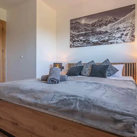 Apartamenty Tatrzanskie Wzgorze Poronin Exterior photo